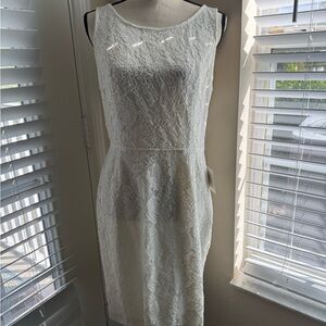 NWT Lulu’s White Lace Dress With Pearl Drape Back